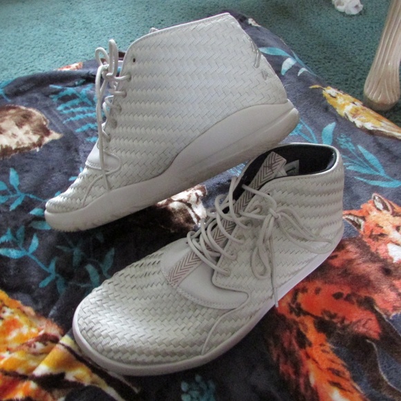 Jordan Eclipse Chukka "White Bone" Weave - Picture 7 of 7